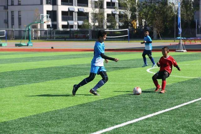 揭幕战-郭艾伦缺阵丛明晨20分 辽宁大胜同曦